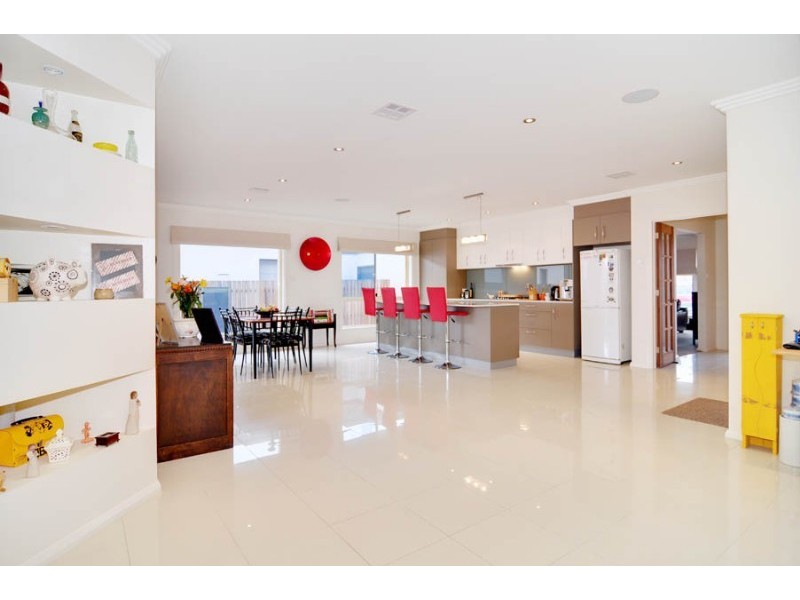 42 Mary Kitson Street, Watson ACT 2602