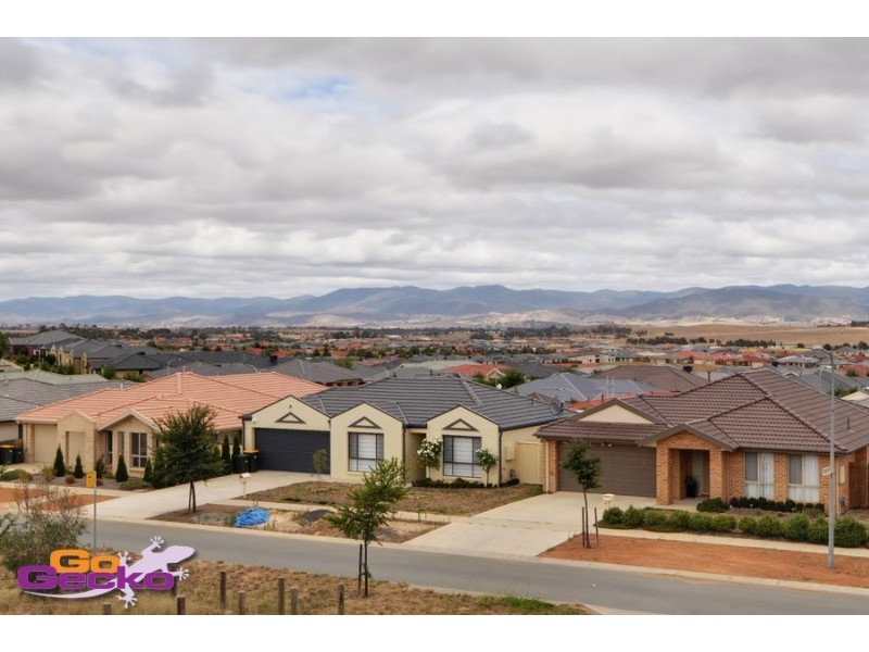 74 Hanrahan Crescent, Dunlop ACT 2615
