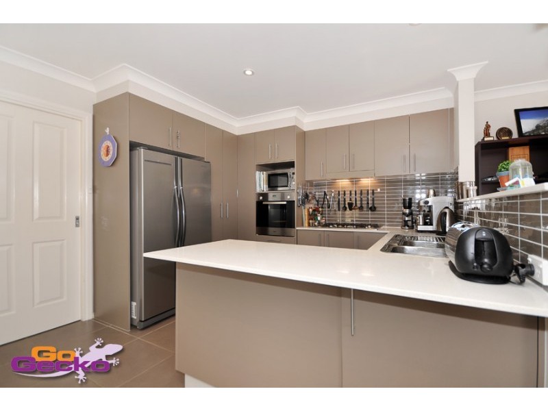 24 Glow Worm Grove, Harrison ACT 2914