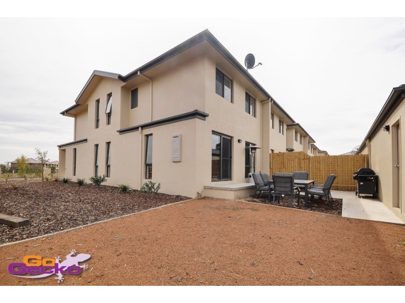 24 Glow Worm Grove, Harrison ACT 2914