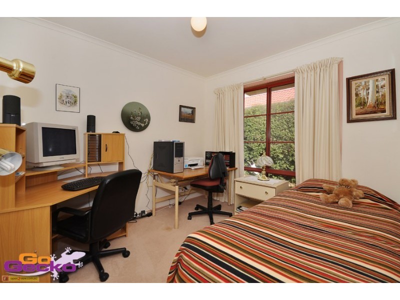 1/68 Unaipon Avenue, Ngunnawal ACT 2913