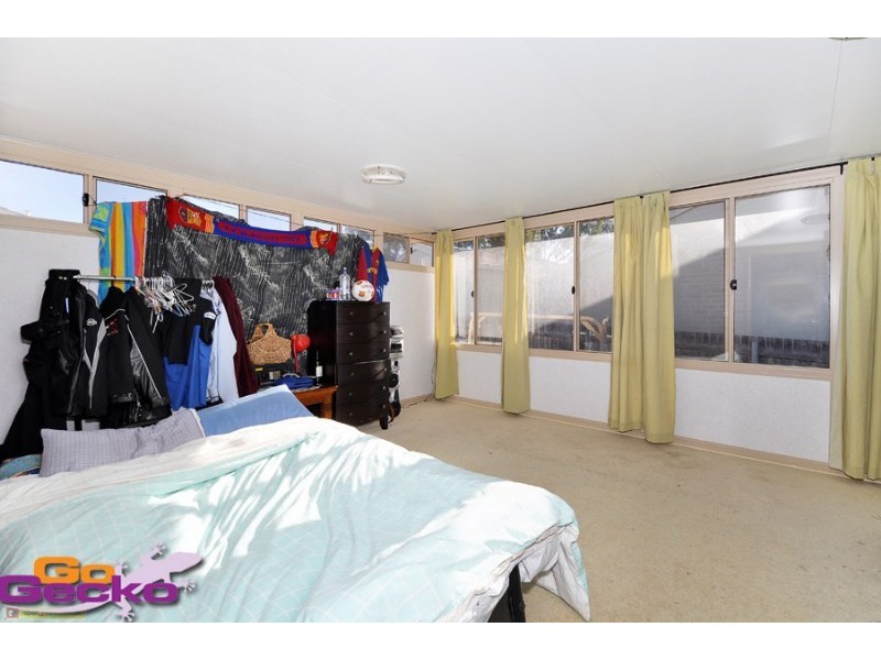 8/5 Figg Place, Palmerston ACT 2913