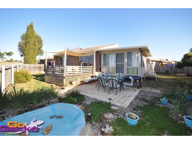 8/5 Figg Place, Palmerston ACT 2913