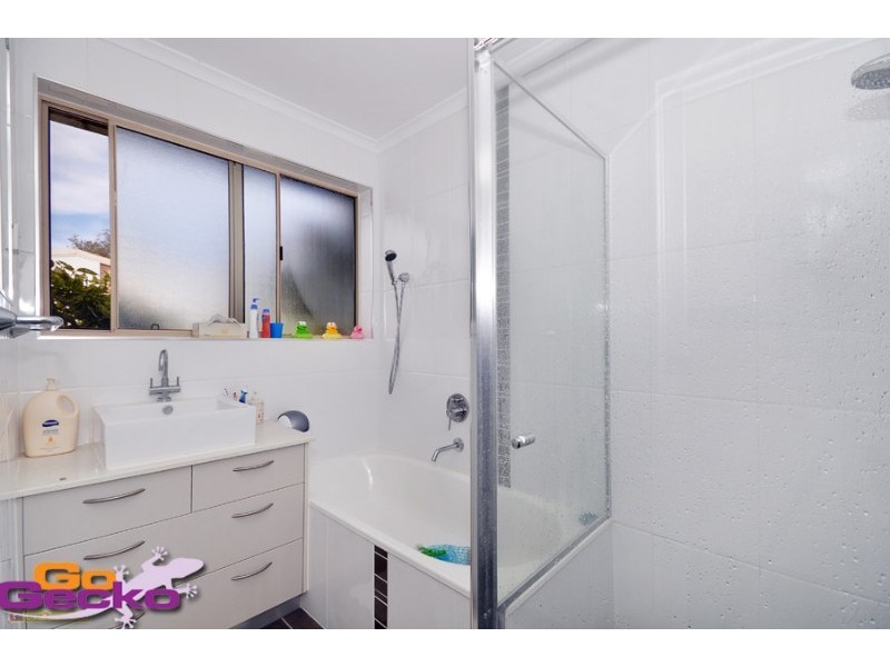 18 Pulleine Crescent, Macgregor ACT 2615