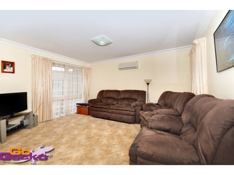 18 Pulleine Crescent, Macgregor ACT 2615