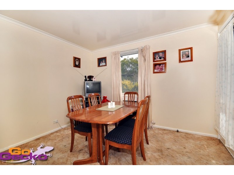 18 Pulleine Crescent, Macgregor ACT 2615