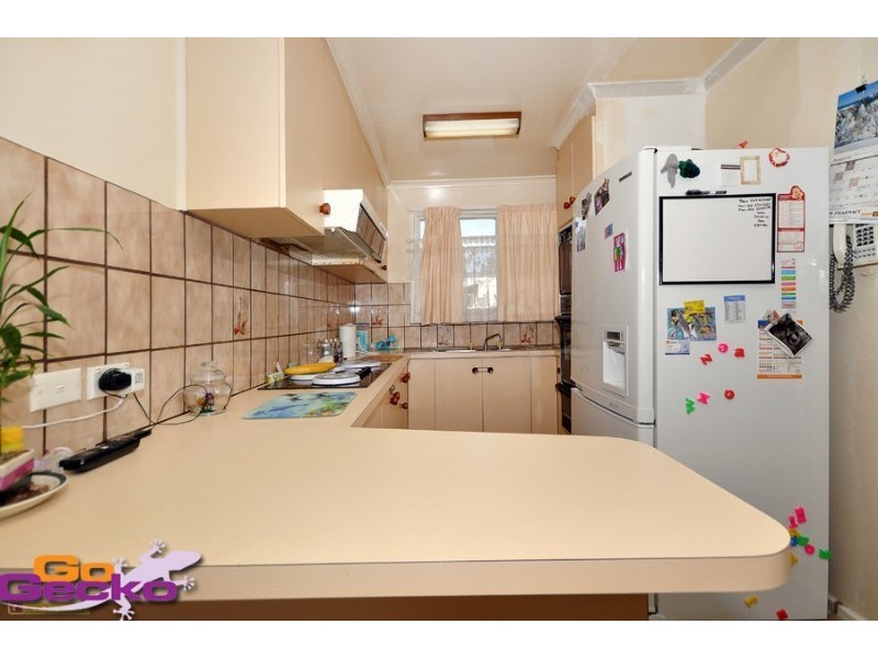 18 Pulleine Crescent, Macgregor ACT 2615