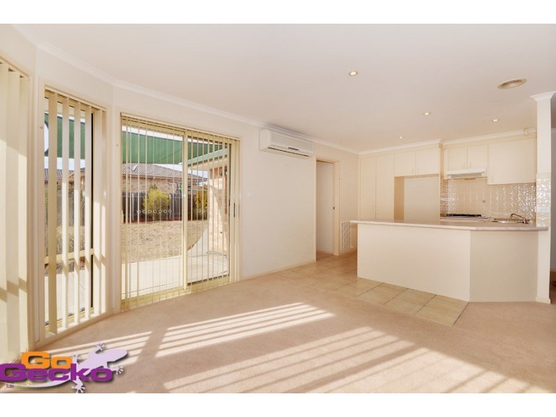 2 Higham Place, Dunlop ACT 2615