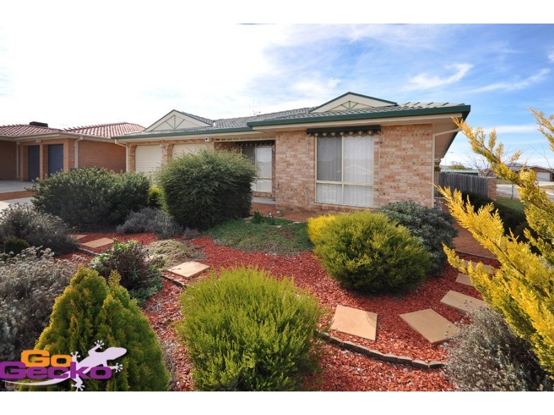 2 Higham Place, Dunlop ACT 2615