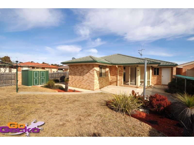 2 Higham Place, Dunlop ACT 2615