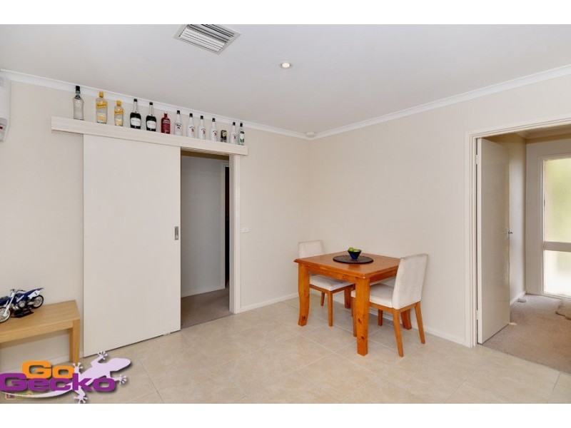 15 McCabe Crescent, Holt ACT 2615