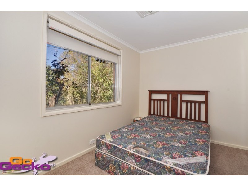 15 McCabe Crescent, Holt ACT 2615