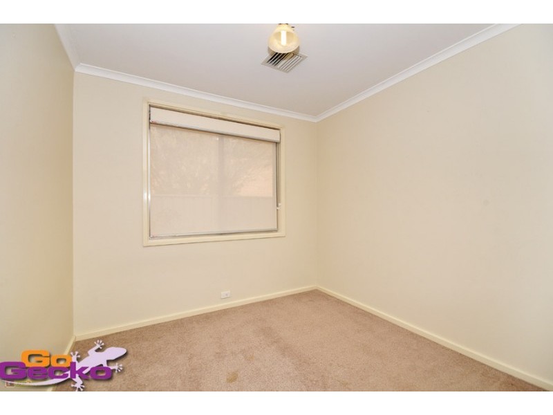 15 McCabe Crescent, Holt ACT 2615