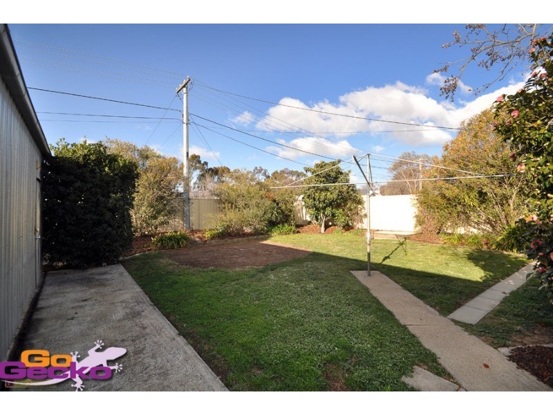 15 McCabe Crescent, Holt ACT 2615