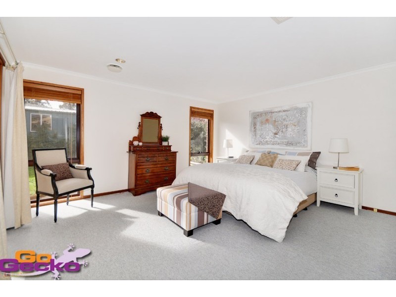 12 Gleadow Street, Evatt ACT 2617