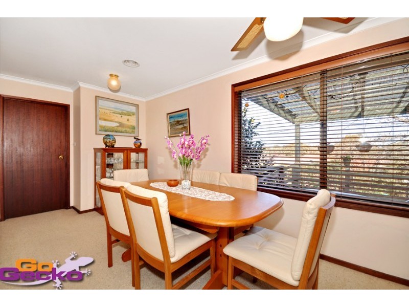 11 Kinchela Crescent, Latham ACT 2615