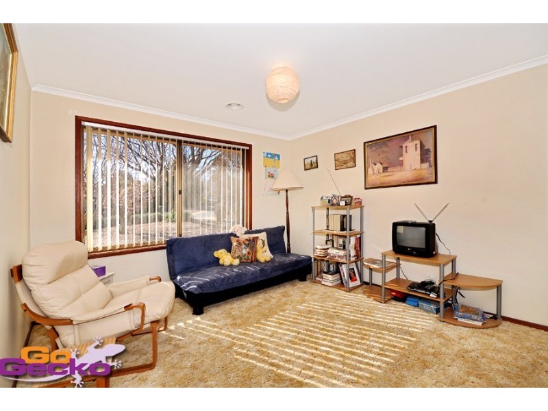 11 Kinchela Crescent, Latham ACT 2615