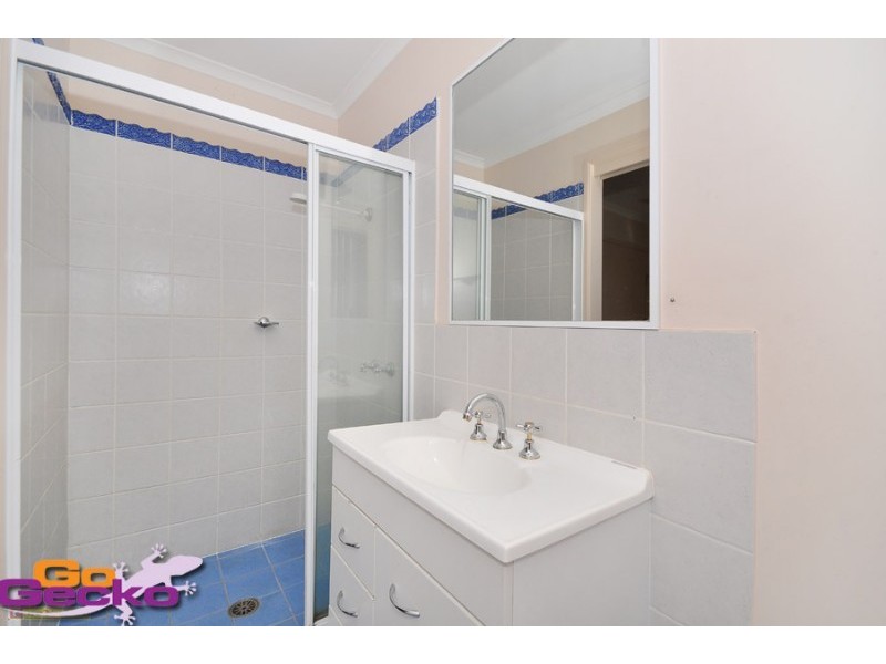 4 Westall Place, Dunlop ACT 2615