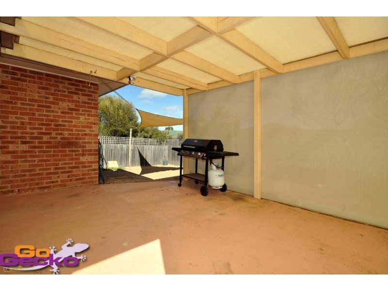 4 Westall Place, Dunlop ACT 2615