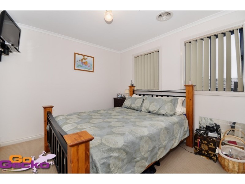 324 Anthony Rolfe Avenue, Gungahlin ACT 2912