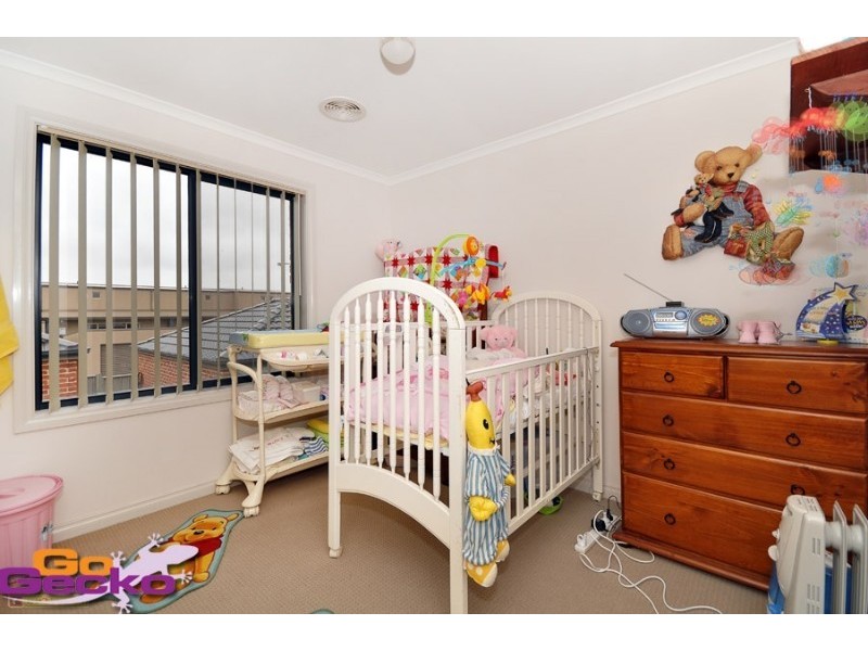 324 Anthony Rolfe Avenue, Gungahlin ACT 2912