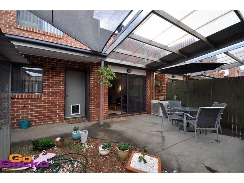 324 Anthony Rolfe Avenue, Gungahlin ACT 2912