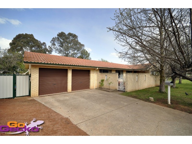 83 Osburn Drive, Macgregor ACT 2615