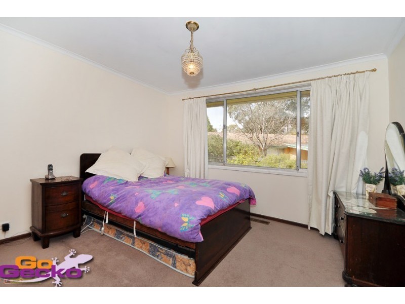 83 Osburn Drive, Macgregor ACT 2615