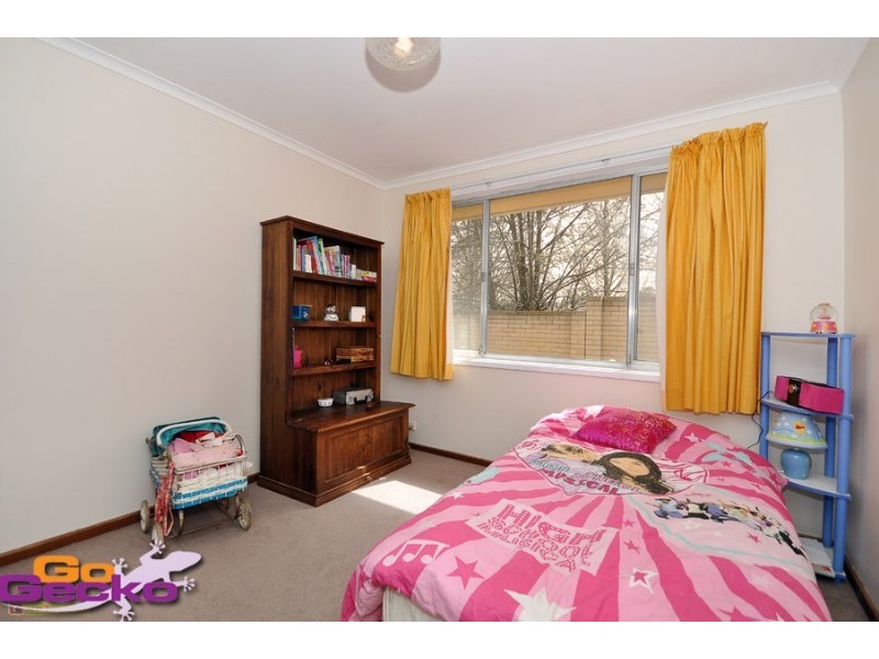 83 Osburn Drive, Macgregor ACT 2615