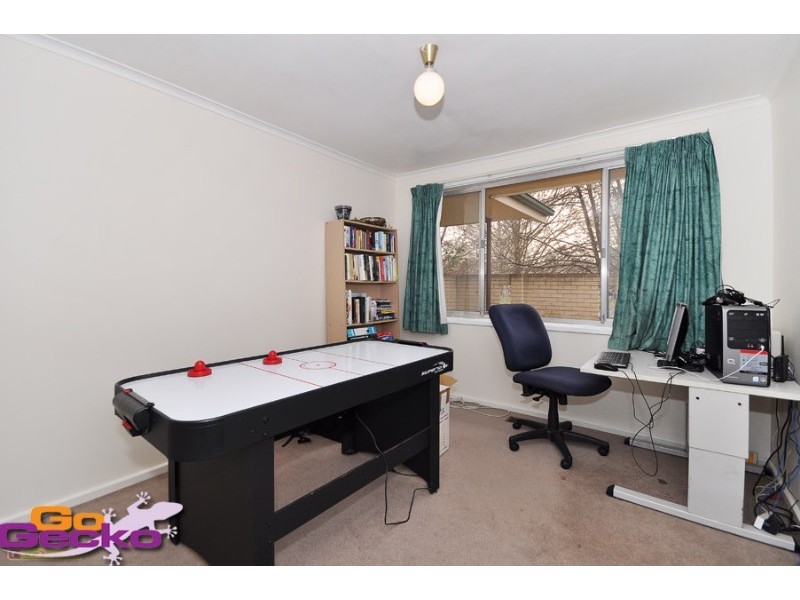 83 Osburn Drive, Macgregor ACT 2615