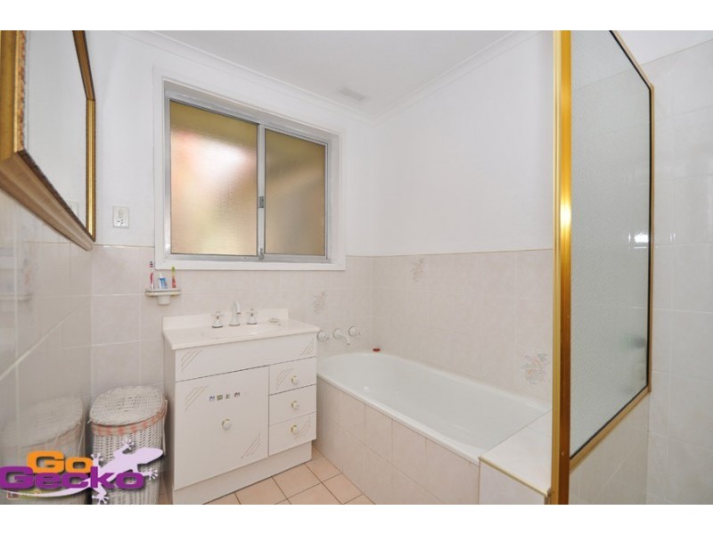 83 Osburn Drive, Macgregor ACT 2615