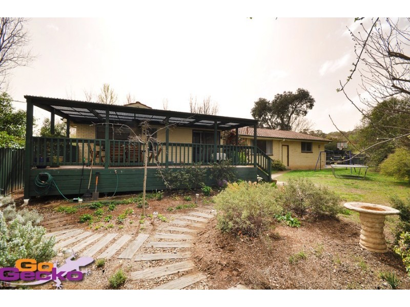 83 Osburn Drive, Macgregor ACT 2615