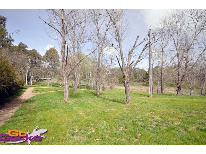 83 Osburn Drive, Macgregor ACT 2615