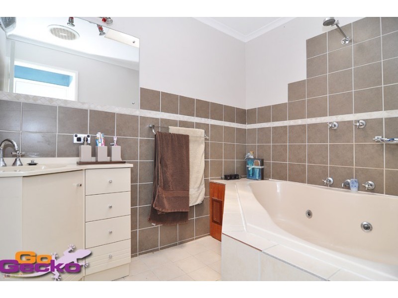 15 Mundang Crescent, Ngunnawal ACT 2913