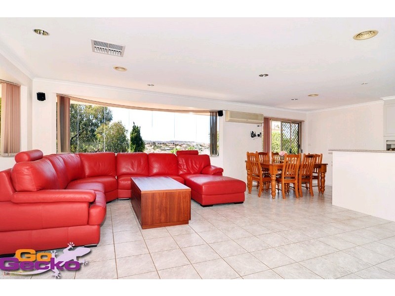 96 Gurrang Avenue, Ngunnawal ACT 2913