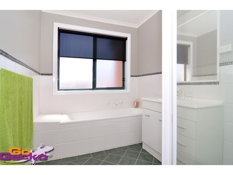 117 Sugarloaf Circle, Palmerston ACT 2913