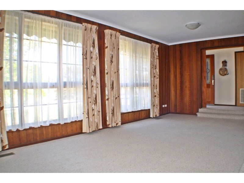 3 Kinchela Crescent, Latham ACT 2615