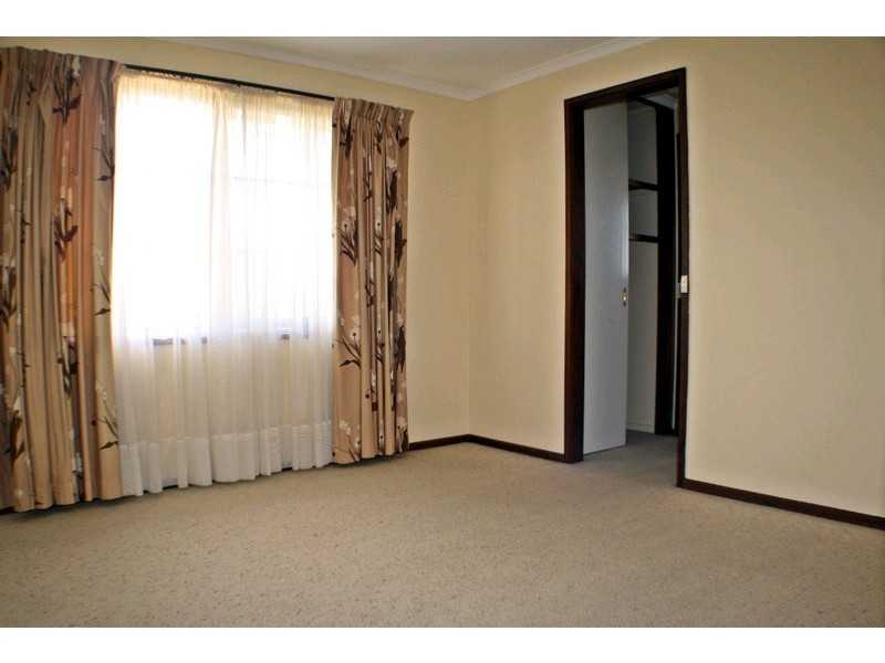 3 Kinchela Crescent, Latham ACT 2615