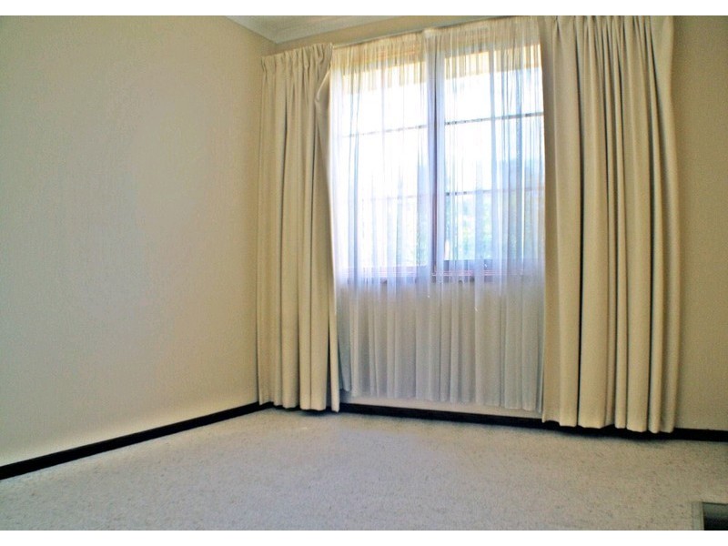 3 Kinchela Crescent, Latham ACT 2615