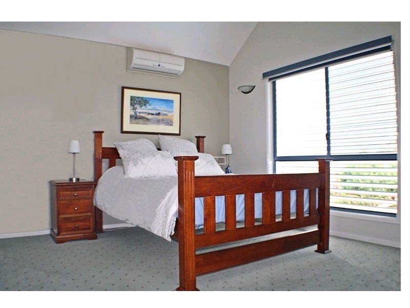 15 Mchenry Street, Amaroo ACT 2914