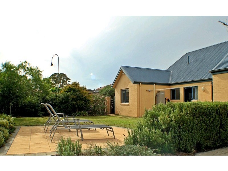 15 Mchenry Street, Amaroo ACT 2914