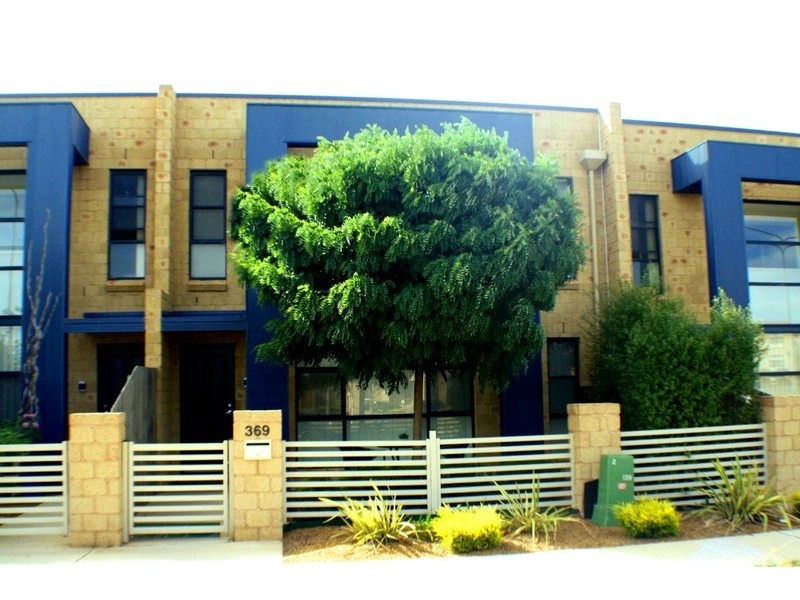 369 Anthony Rolfe Avenue, Gungahlin ACT 2912