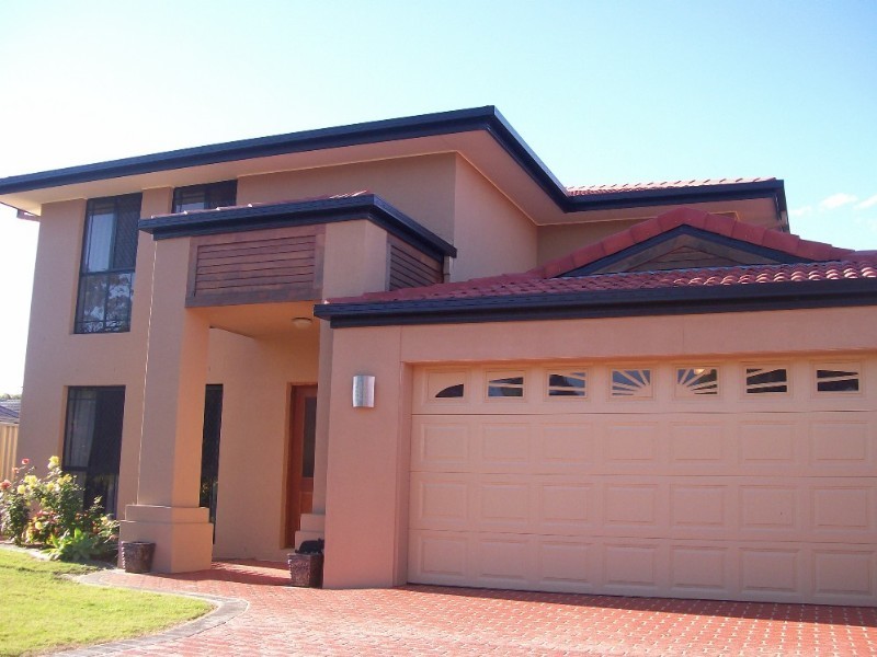 2 Lychee Place, Belmont QLD 4153