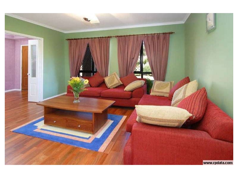 2 Lychee Place, Belmont QLD 4153