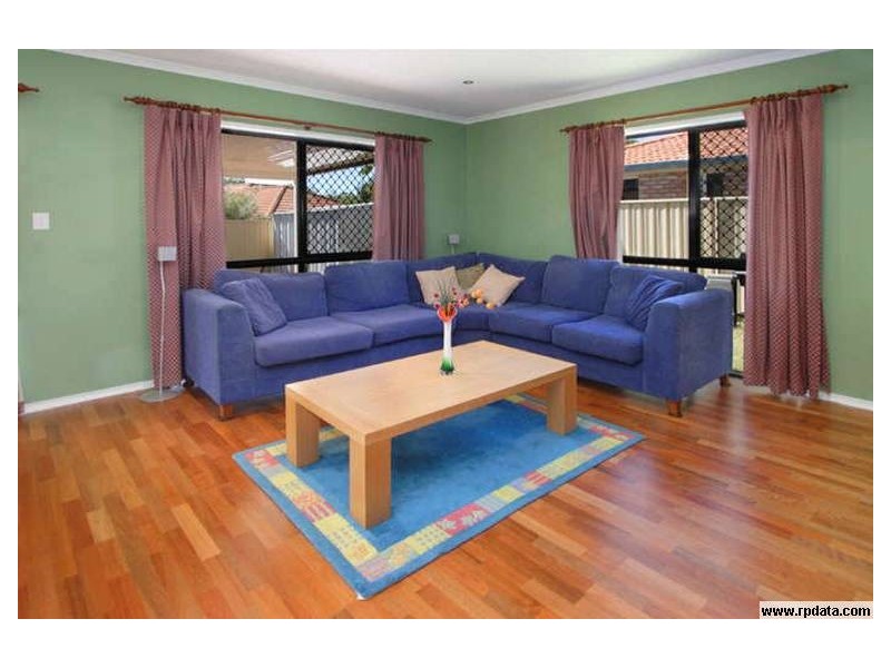 2 Lychee Place, Belmont QLD 4153