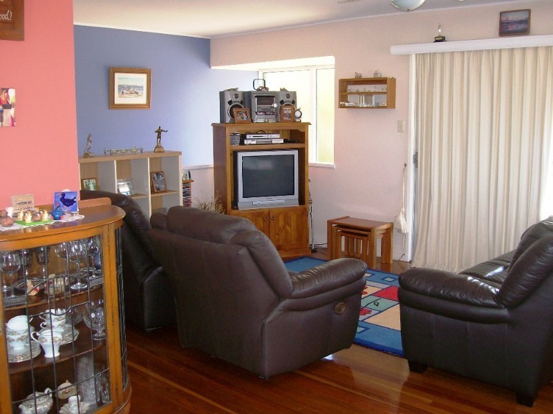 33 Rickwood Street, Carina QLD 4152