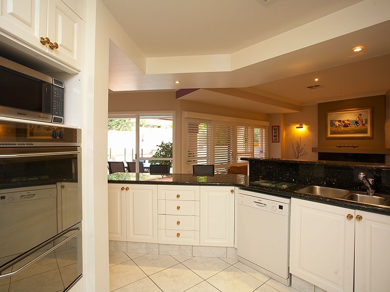 11 Carnoustie Place, Carindale QLD 4152