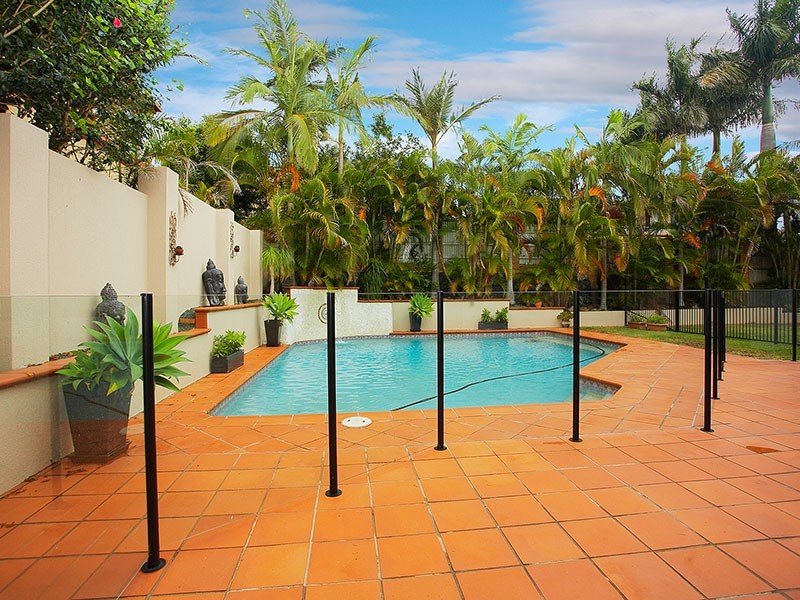 11 Carnoustie Place, Carindale QLD 4152