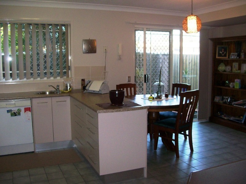 3/10 Stanton Road, Tingalpa QLD 4173
