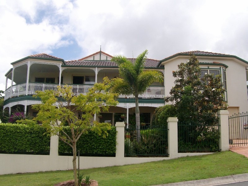 46 Golden Oak Crescent, Carindale QLD 4152